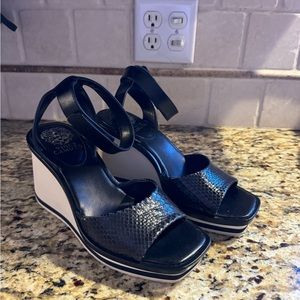 vince camuto stylish heels